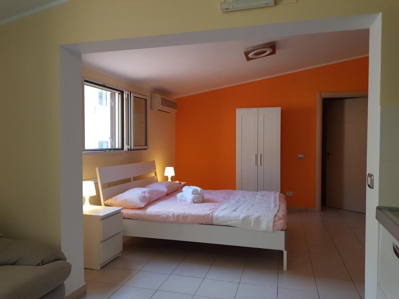 Bed and Breakfast Casa Coccinella Кальтаниссетта Экстерьер фото